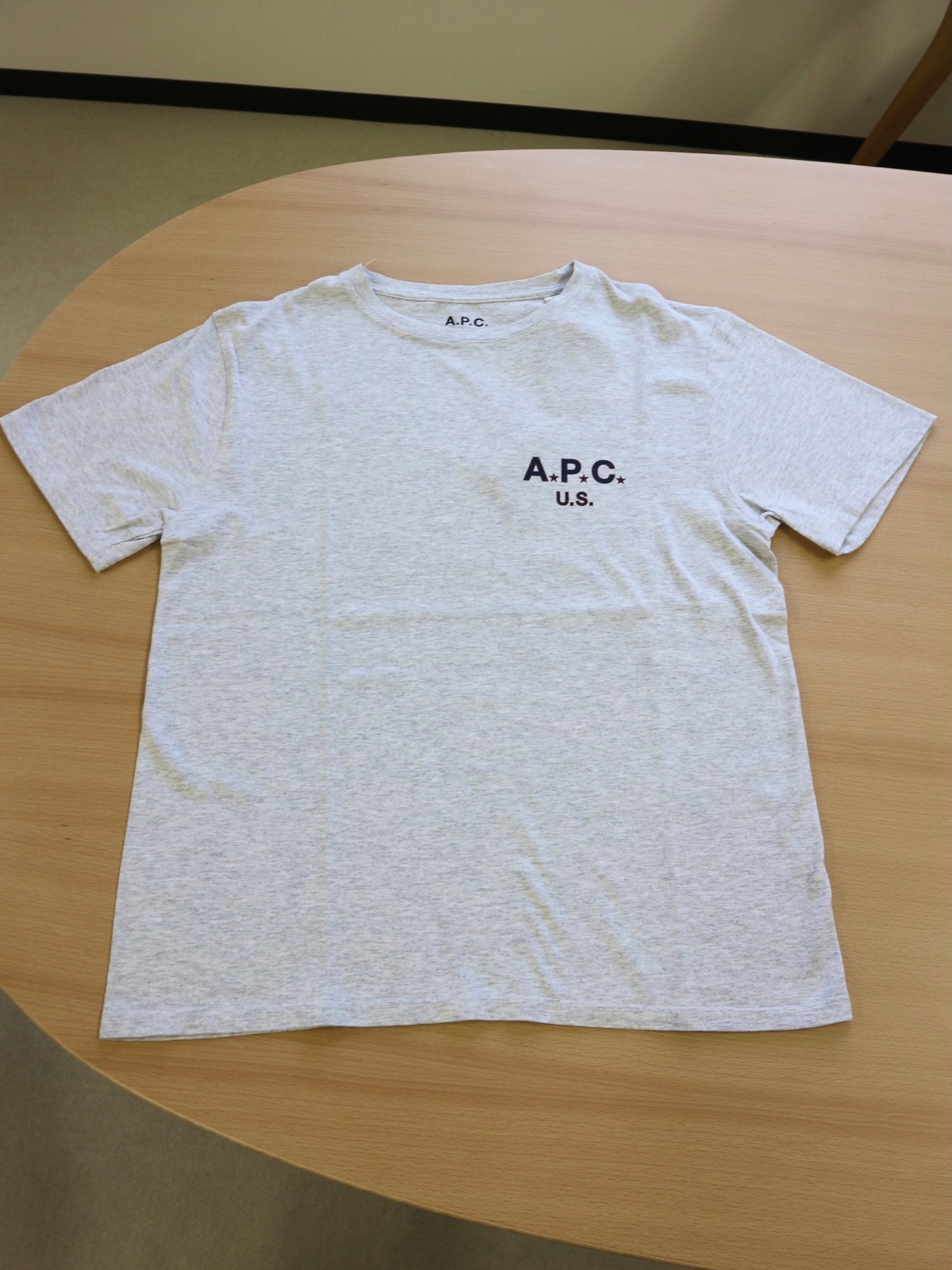 【men's】A.P.C. USロゴTシャツ