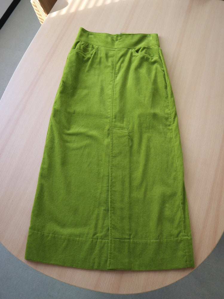Greenコーデュロイロングスカート